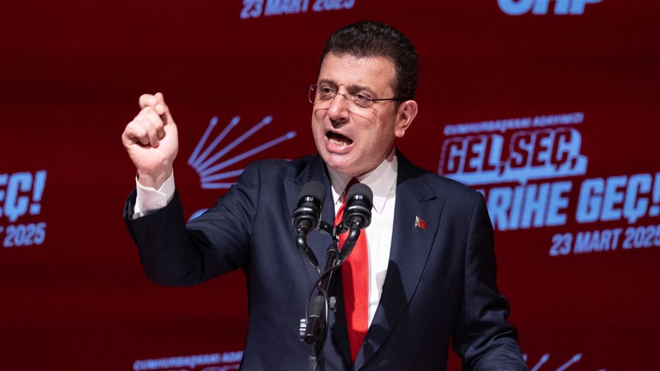 İmamoğlu'ndan İddianame Tepkisi: 'Hodri Meydan, Duruşmayı Canlı Yayınla!'