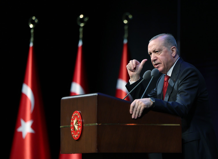 Erdoğan'dan Sert Uyarı: Yargıya Yönelik Tehditlerin Altında Maskelerin Düşme Korkusu Yatıyor