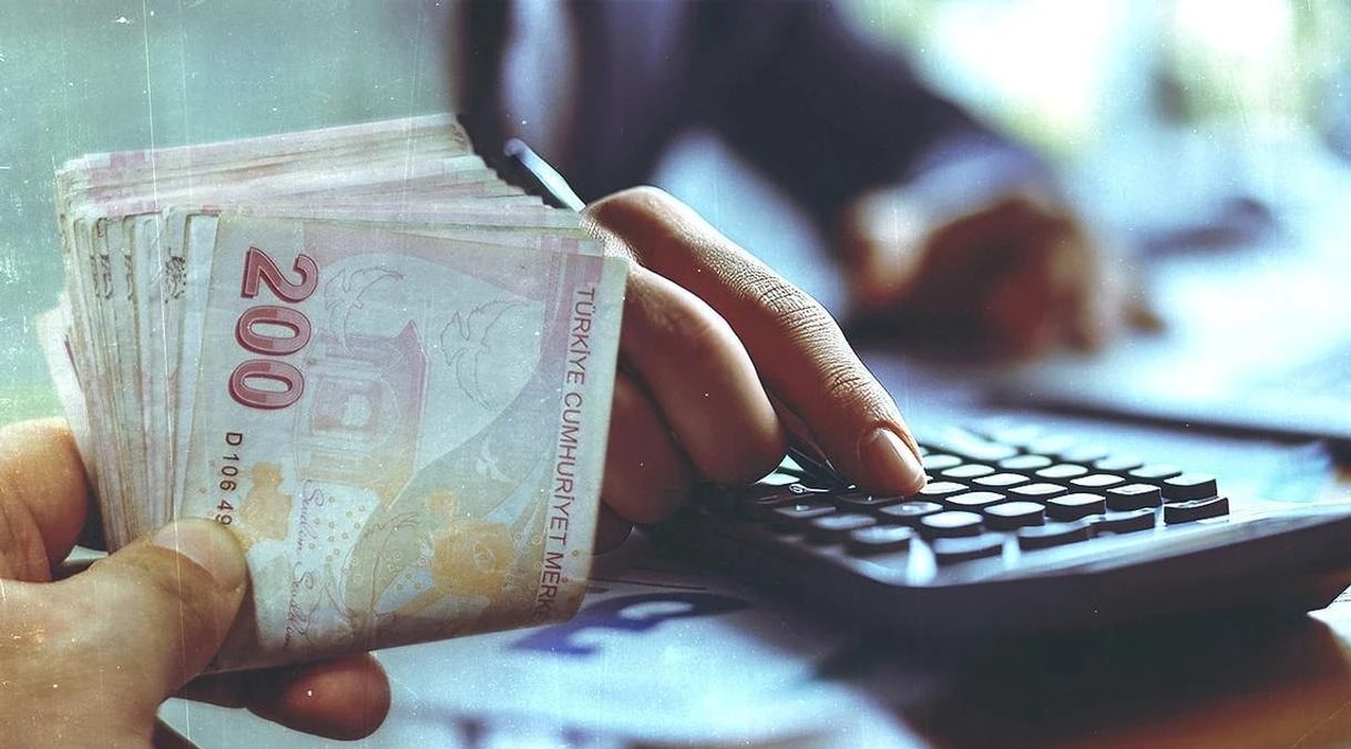 Komisyondan Geçmişti, Tepkiler Büyümüştü : Üst Düzey Bürokratlara 30 bin TL'lik Seyyanen Zam Teklifi Geri Çekildi! - Açık Net Haber - Açık Net Haberleri - Son Dakika Haberleri