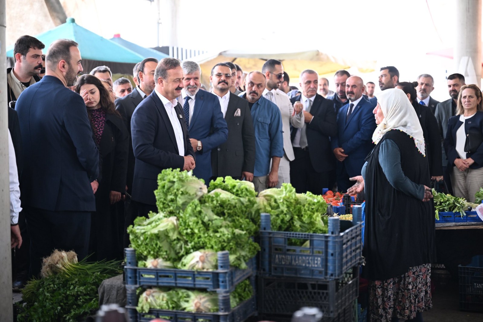 Ağıralioğlu'ndan 'Çözüm Odaklı Siyaset' Vurgusu: 'Üreticiye Tüm Girdi Bizden, Borçlanma Yok'