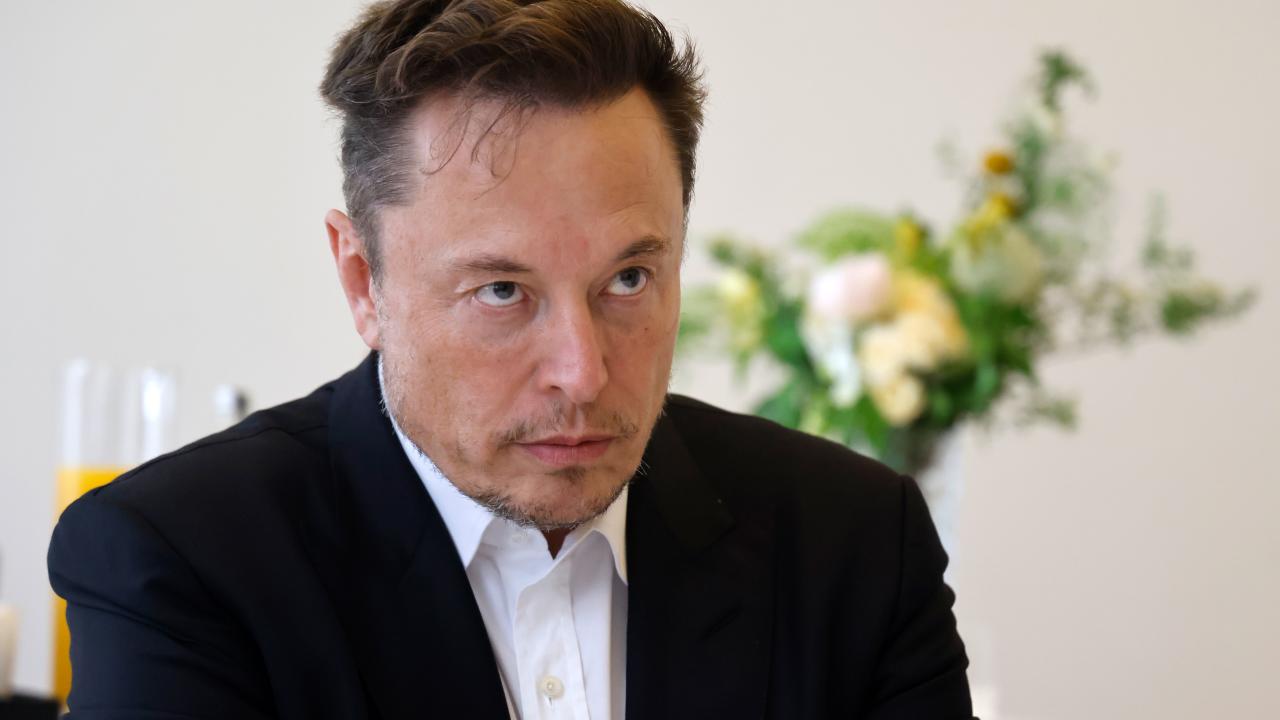 Musk'tan Kaliforniya İçin 'Kriz' Çıkışı: 'Demokrat Parti Sendikalar ve Davacı Avukatlar Tarafından Kontrol Ediliyor'