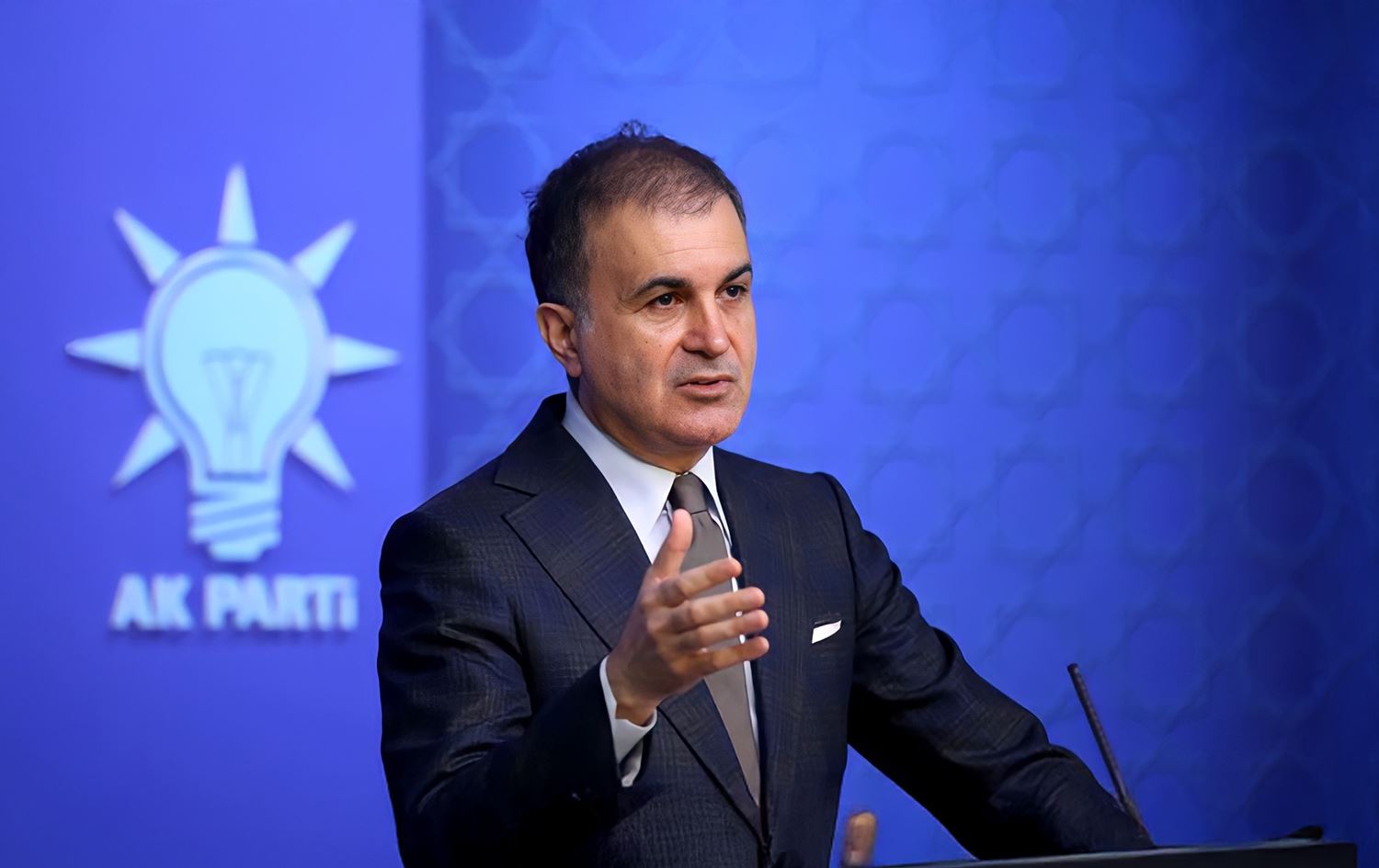 Çelik'ten Suriye Vurgusu: 'Tek Devlet, Tek Ordu, Tek Suriye İlkesinden Taviz Yok'