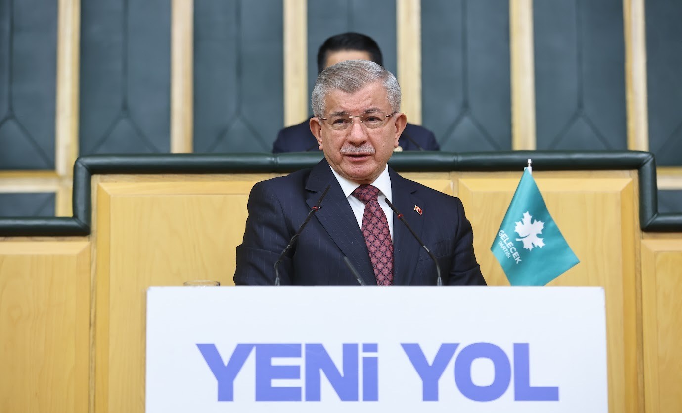 Davutoğlu’ndan İstanbul Uyarısı: '1000 Yılın Felaketi Olacak'