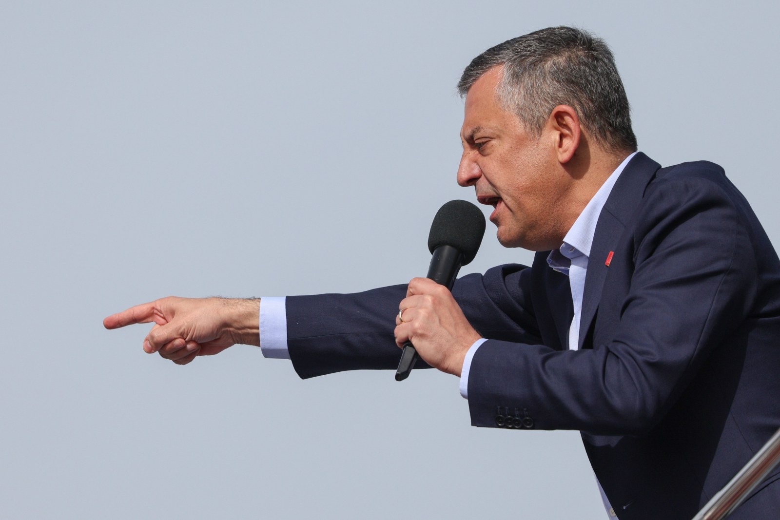 Özel'den AYM'ye Akbelen Çağrısı: 'Bu Günahkâr Erdoğan'a 'Dur' Deyin'